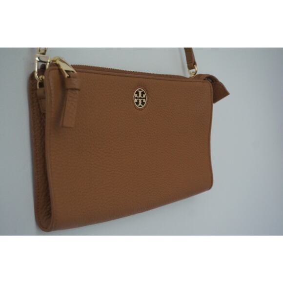 EUC Tory Burch Tan Clutch Purse - Picture 4 of 8